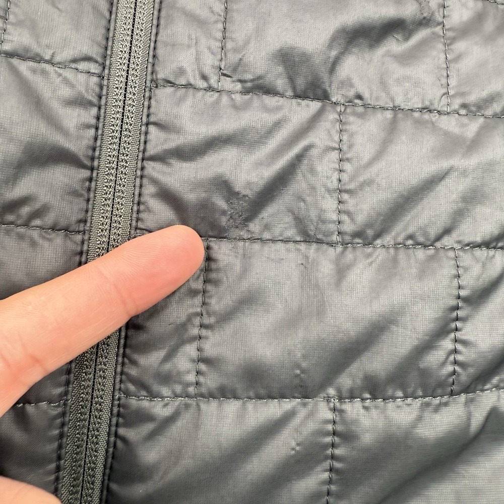 Patagonia Vest Mens Small Dark Gray Nana Puff Quilted Full Zip Primaloft Outdoor - Picture 3 of 14